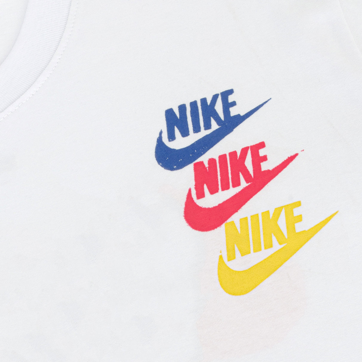 Nike Sportswear Men’s Standard Issue T-Shirt in White