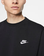 Nike Sportswear Club Fleece Crew Sweatshirt in Black
