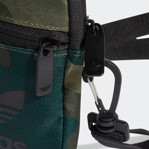 Adidas Originals Trefoil Festival Bag in Camouflage