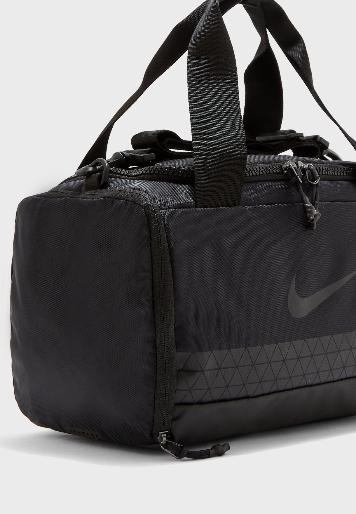 Nike Vapor Jet Drum Duffel Bag in Black [B5545-010] | Find Your Sole