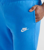 Nike Sportswear Club Fleece Jogger in Pacific Blue/White