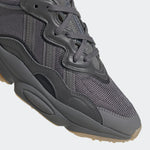 Adidas Originals Ozweego Shoes in Grey/Black [GX1832]