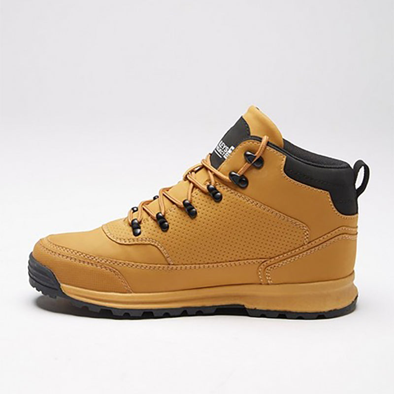 Henleys store walking boots